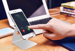 Kinh doanh phụ kiện điện thoại là ngành dễ sống trong thời đại công nghệ phát triển