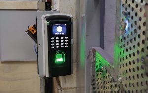 khóa vân tay dễ quản lý người dùng