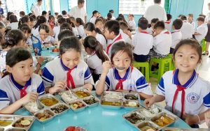trường bán trú