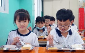 nhược điểm khi học bán trú