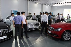 mua qua đại lí